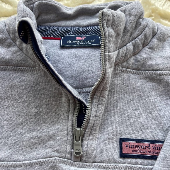 Vineyard Vines Pullover size XL kids or 18 boys or size M adult - Picture 6 of 7